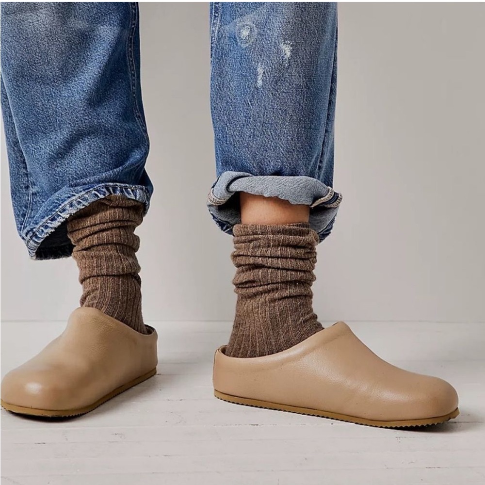 Free People Cambria Footbed Clogs US 7